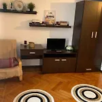 Cozy Studio In The Heart Of Bucharest